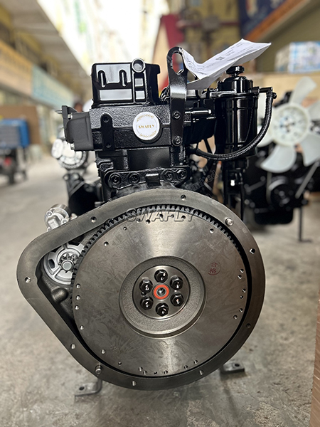 Yanmar 4Tne98 Engine: Výkonný dieselový motor pre vysokozdvižné vozíky